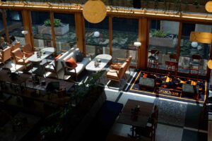 Convoi, Restoran Santai Dengan Konsep Kontemporer