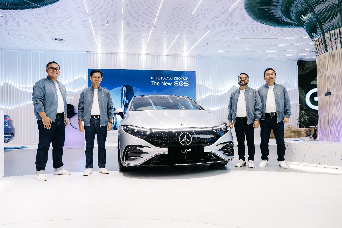 Mercedes-Benz Luncurkan Mobil Listrik Super Mewah & Elegan