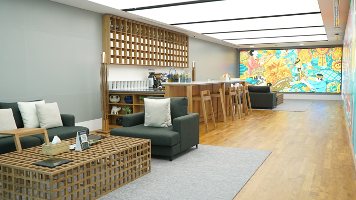 Jadi Makin Rajin Ke Bank! Desain Baru Bank Permata yang Unik