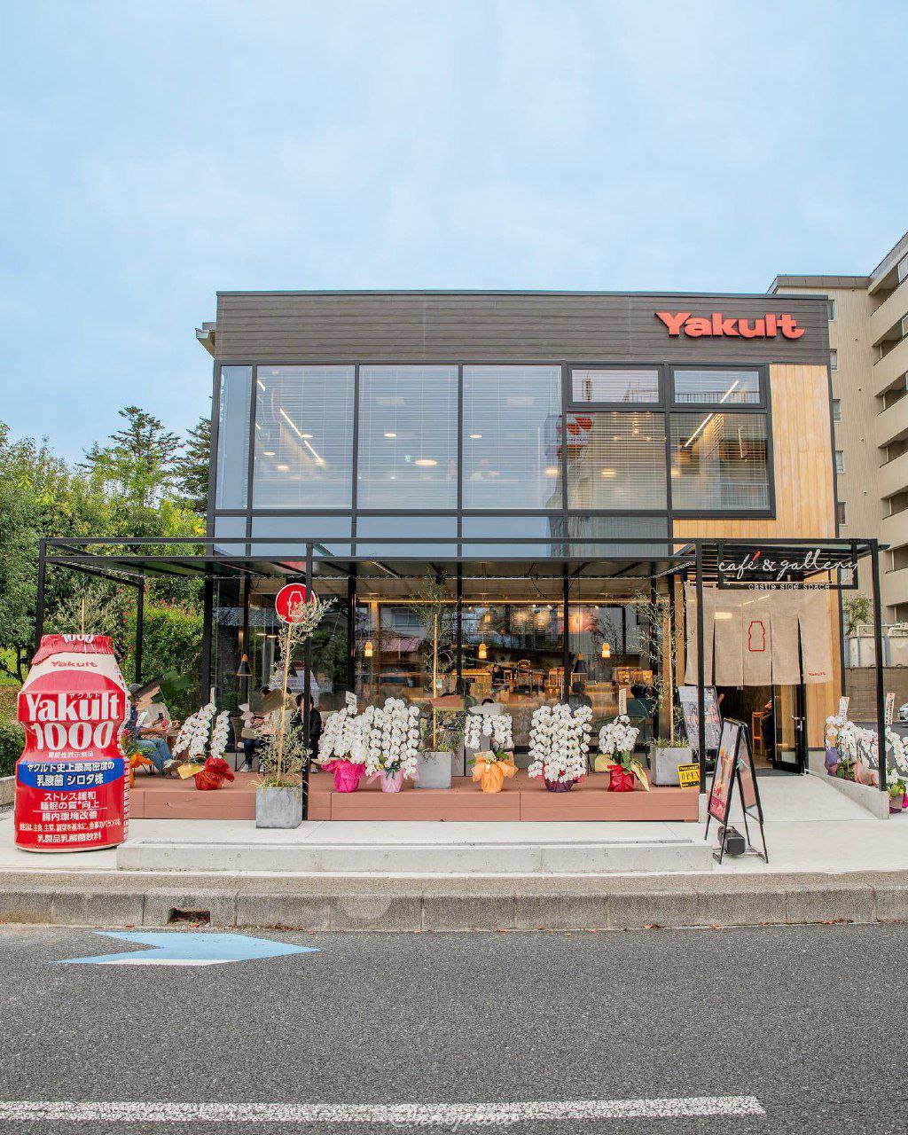 Resmi Dibuka Kafe Yakult Pertama di Jepang!