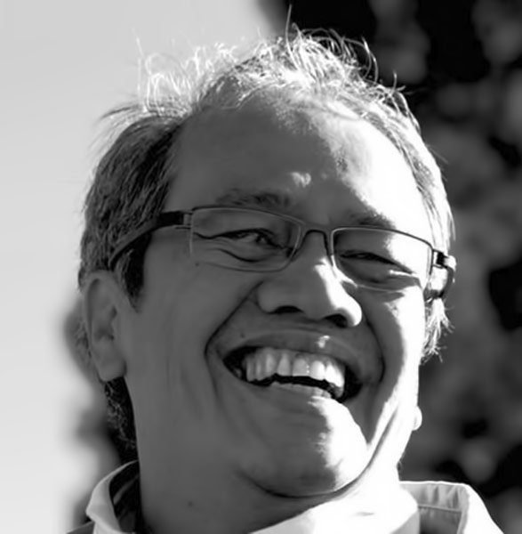 Dedikasi Yang Mengakar Bagi Gilang Wicaksono