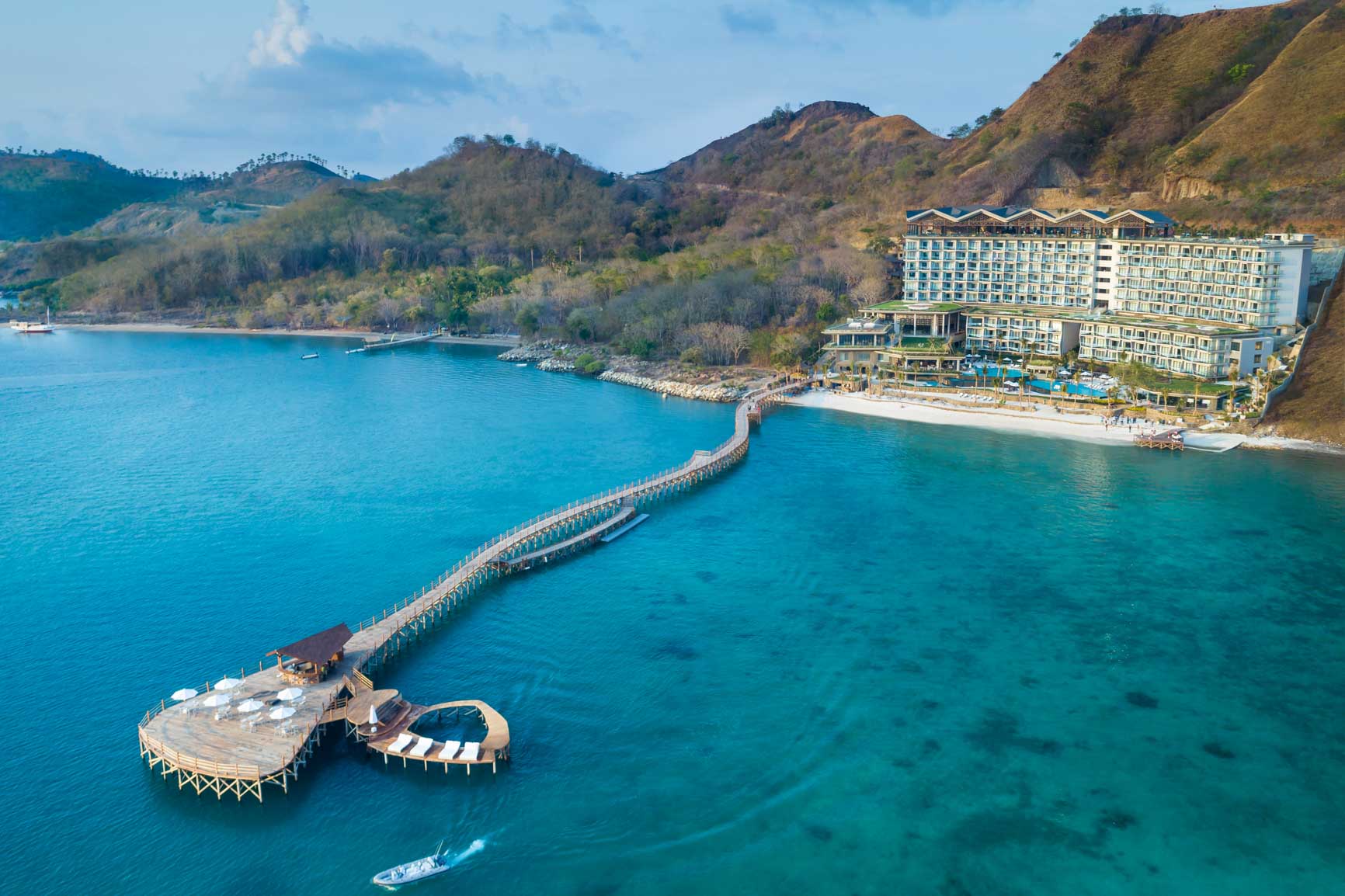 Ayana Komodo Resort, Resor Bintang 5 di Timur Indonesia