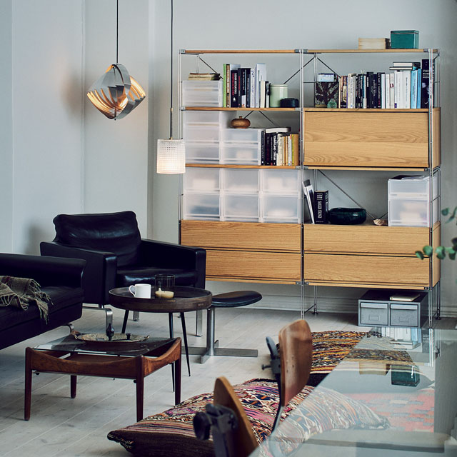 Merapikan Buku di Lemari Bagi yang #dirumahaja / Muji