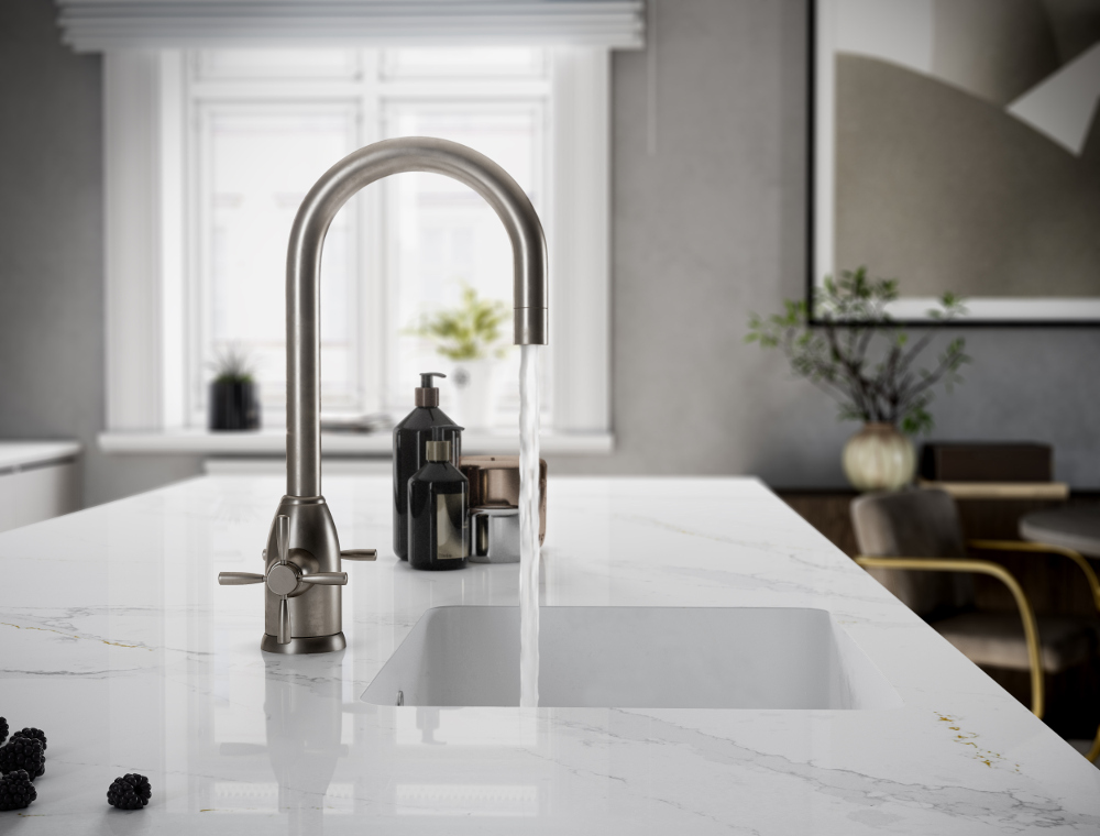 Kombinasikan Sink Integrity dengan countertop terbuat dari Koleksi Eternal oleh Silestone milik Cosentino untuk desain island yang seamless / Cosentino