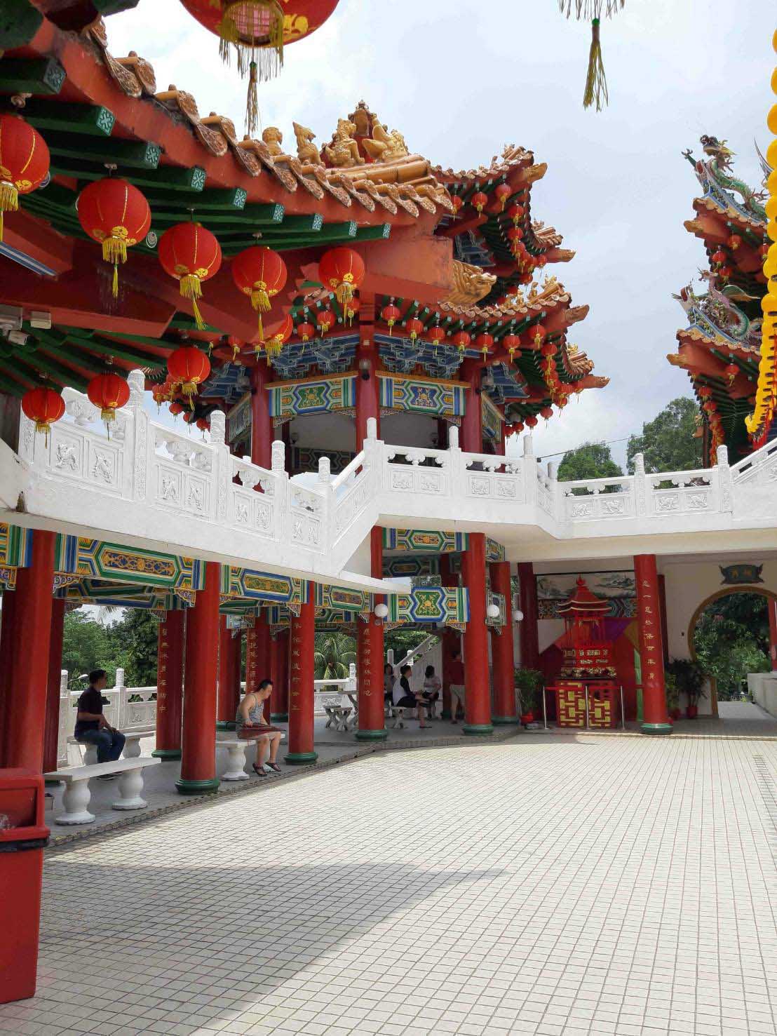 Keindahan Kuil Tiongkok di Atas Bukit Kuala Lumpur CASA Indonesia