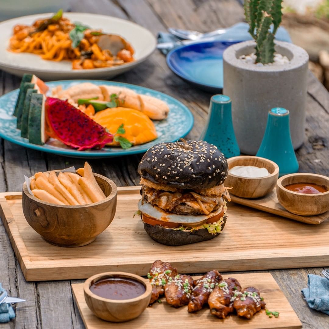 5 Resto Seru Bagi yang Lagi Working from Bali