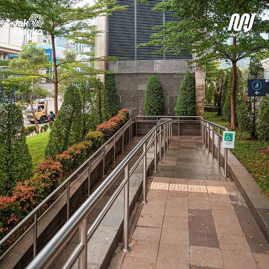 Wajah Baru Stasiun Dukuh Atas! Bikin Nyaman Para Pedestrian