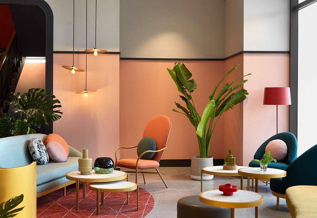 Terlihat Kalem, Ini 7 Ide Dekor Ruangan Berwarna Pink