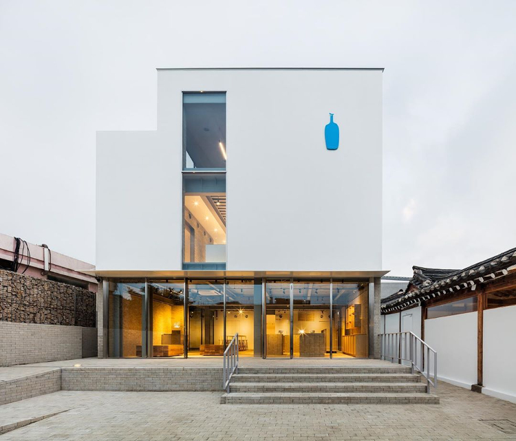 Blue Bottle Coffee Korea Hadir Dalam Bangunan Minimalis