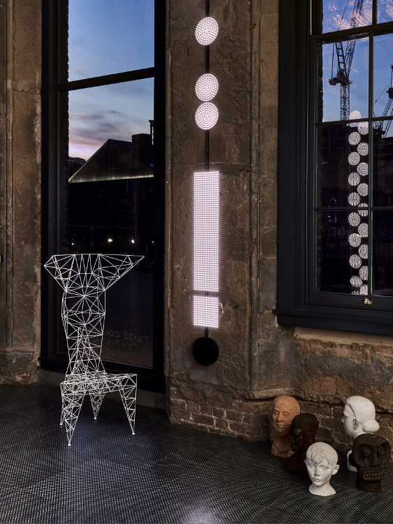 Tom Dixon Luncurkan Lampu Bernilai Seni Tinggi