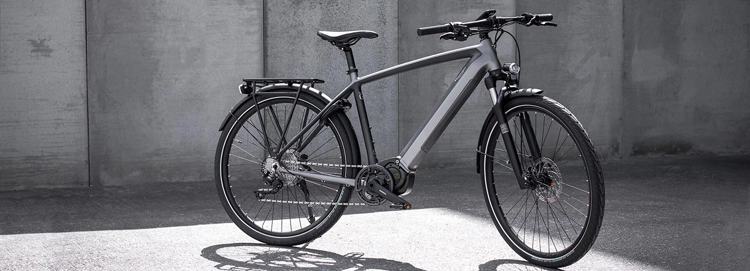 4 Tips Mudah Bersepeda Dengan Aman Di Jalan Raya