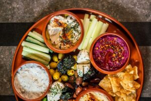 Berbuka Puasa dengan Menu Spesial Kurasi Chef Handal!