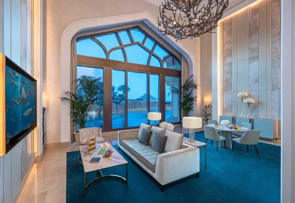 Menginap di Hotel Mewah Ini Serasa di Akuarium CASA Indonesia