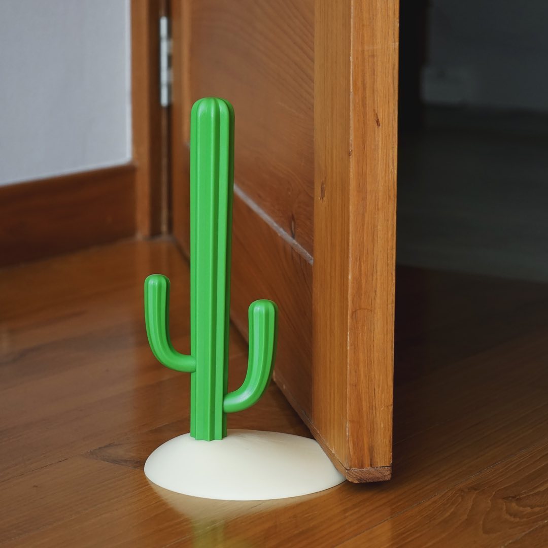 10 Pernak Pernik Bentuk Kaktus yang Super Lucu