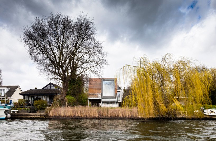 Rumah tepi sungai yang aman banjir 2