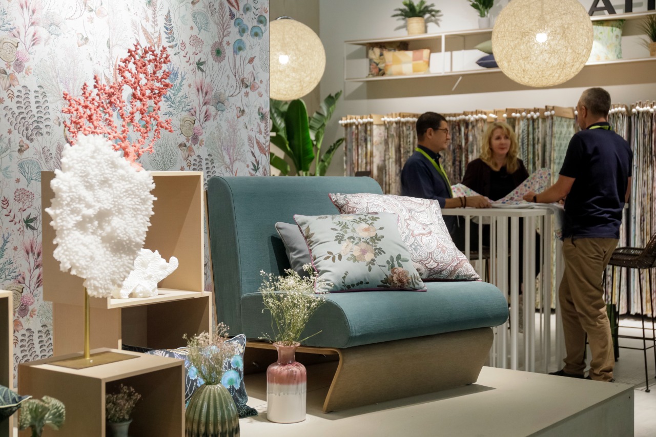 Ramalan Tren Warna, Motif, dan Kain Tahun 2023 Ada Di Sini!