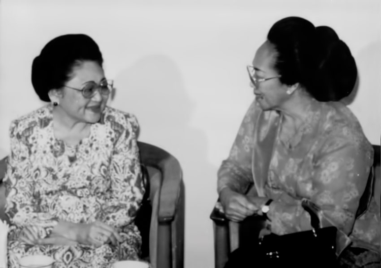 Dedikasi Yang Mengakar Bagi Gilang Wicaksono