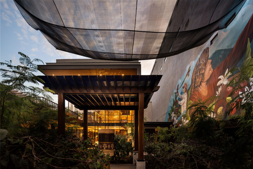 7 Fakta Menarik Starbucks Terbesar di Asia Tenggara