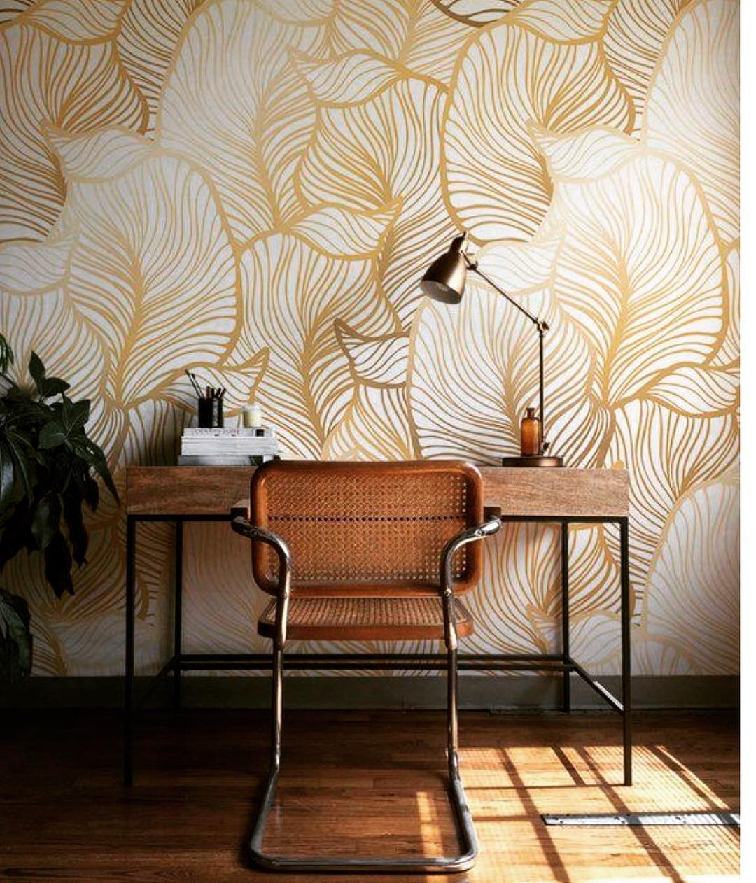 21 Ide Wallpaper Dinding Rumah Sesuai Karakter Anda