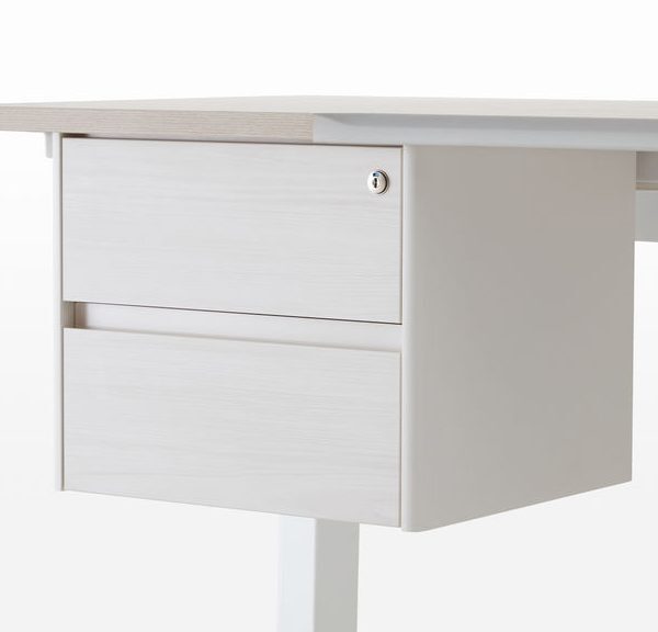 Meja dan Kursi ini Upgrade Sikap Kerja yang Sehat! CASA Indonesia