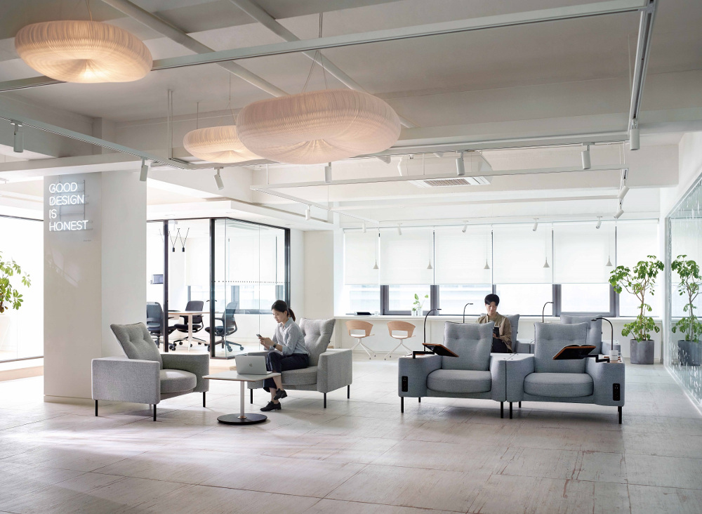 Kursi Kantor / Interior kantor / Fursys