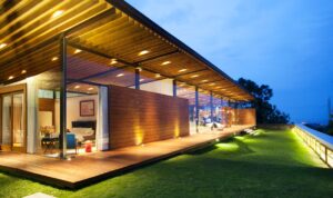 9 Jenis Kaca agar Rumah Terlihat Terang dan Luas