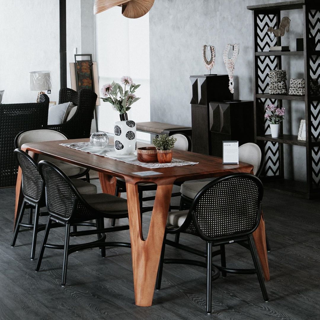 7 Kursi Makan Minimalis yang Cocok untuk Rumah Kecil