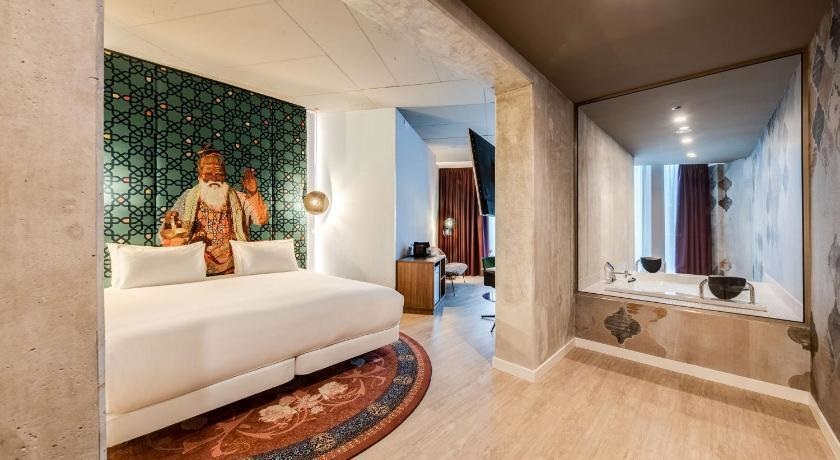 Hotel Ini Unik! Bentuknya Seperti Rubik Raksasa CASA Indonesia