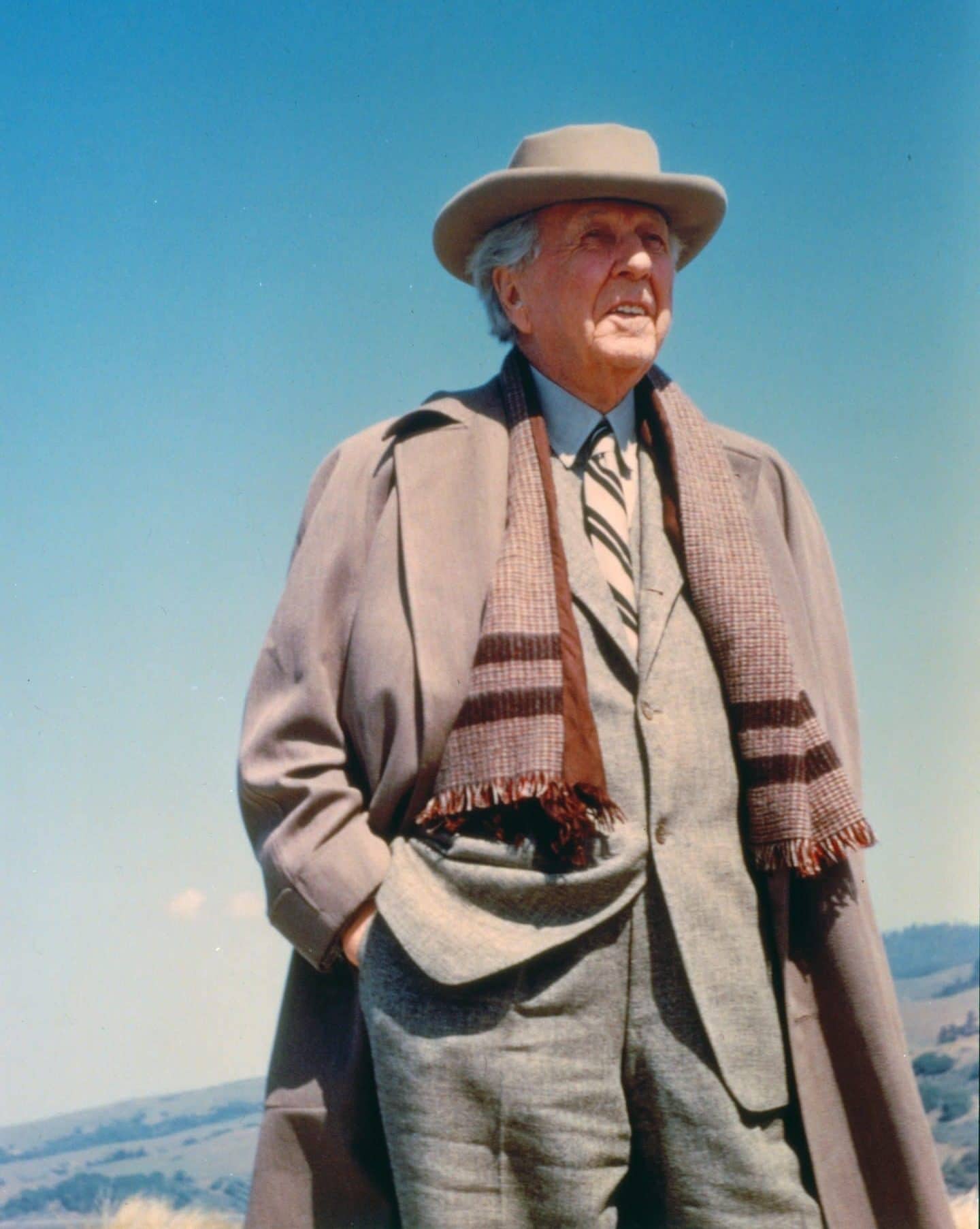 Lihat dari Zodiak, Anda Mirip dengan Arsitek Yang Mana / Frank Lloyd Wright / Frank Lloyd Wright Foundation