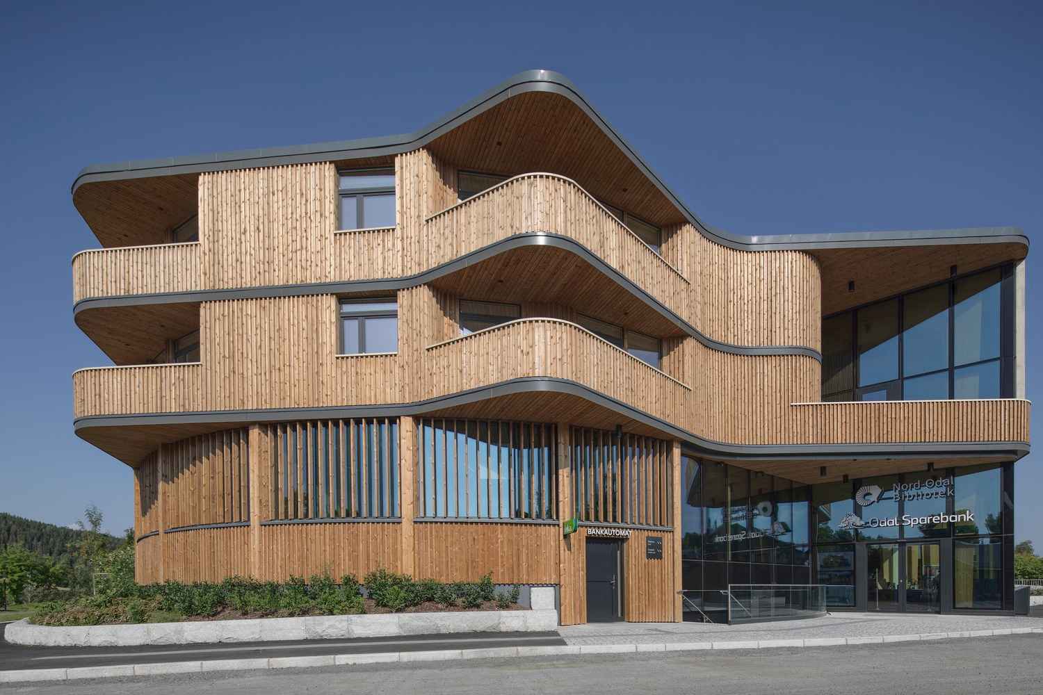 Desain perpustakaan di dunia paling modern yang mengikuti perkembangan zaman. Dibangun dengan konsep yang unik hingga paling megah._1.4