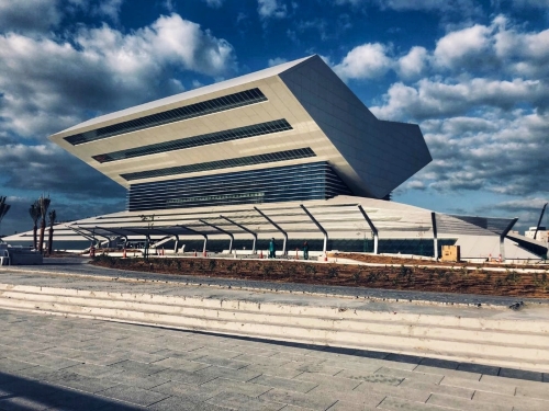 Gedung Perpusatakaan Ini Menyerupai Rekal