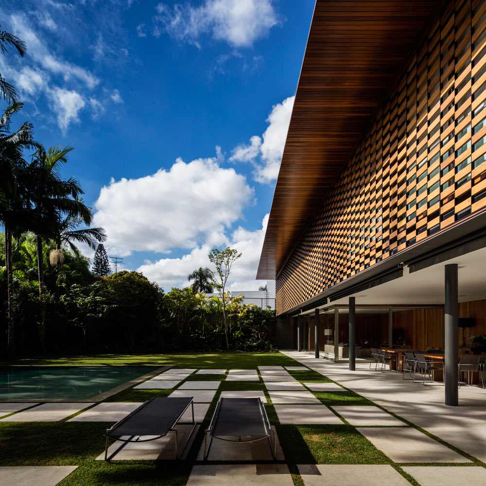 Ide Rumah Tropis dengan Sirkulasi Optimal dan Sejuk