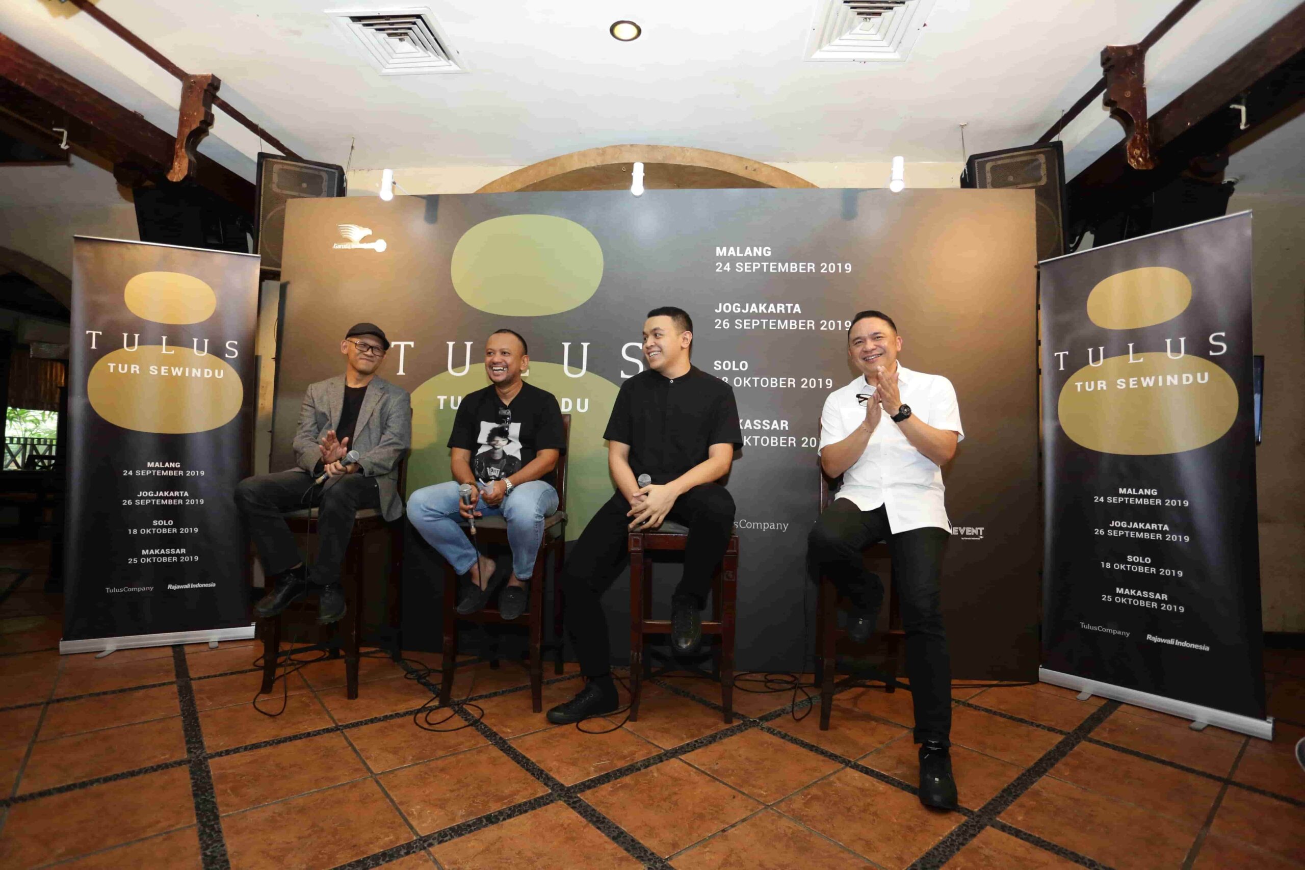 Tulus Tur Sewindu, Apresiasi 8 Tahun Tulus Bermusik