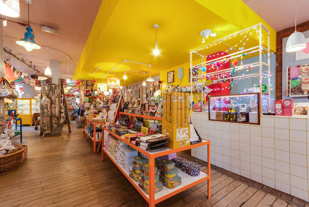 7 Destinasi Berbelanja Dekorasi Rumah di Manchester