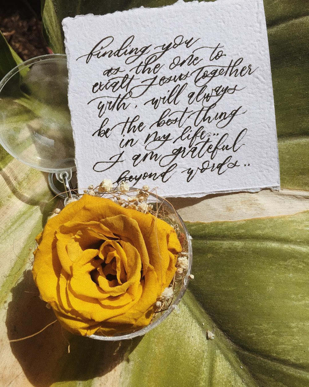 Surat dengan bunga kering / The Other Day