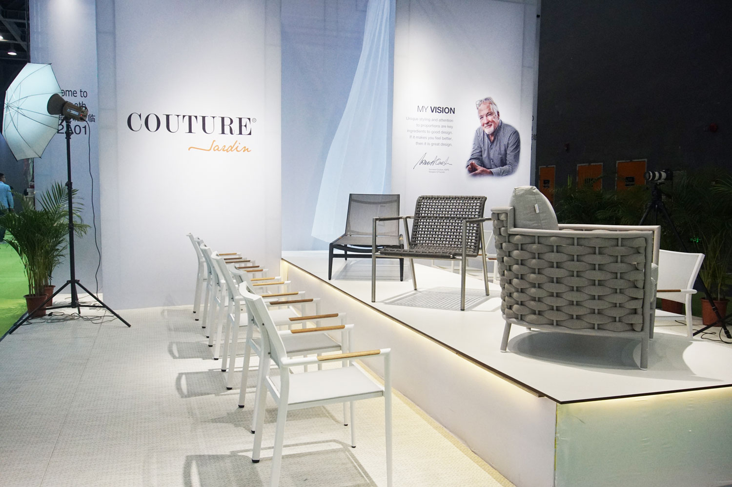 Instalasi Couture Sardin oleh Norman Couture di CIFF / CASA Indonesia 2019