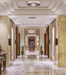 Manjakan Tamu Dalam Perayaan ke-25 The Dharmawangsa Jakarta