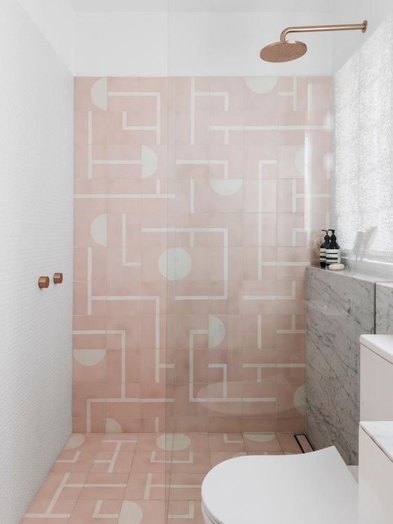 Warna Keberuntungan Shio Ayam di Tahun 2019