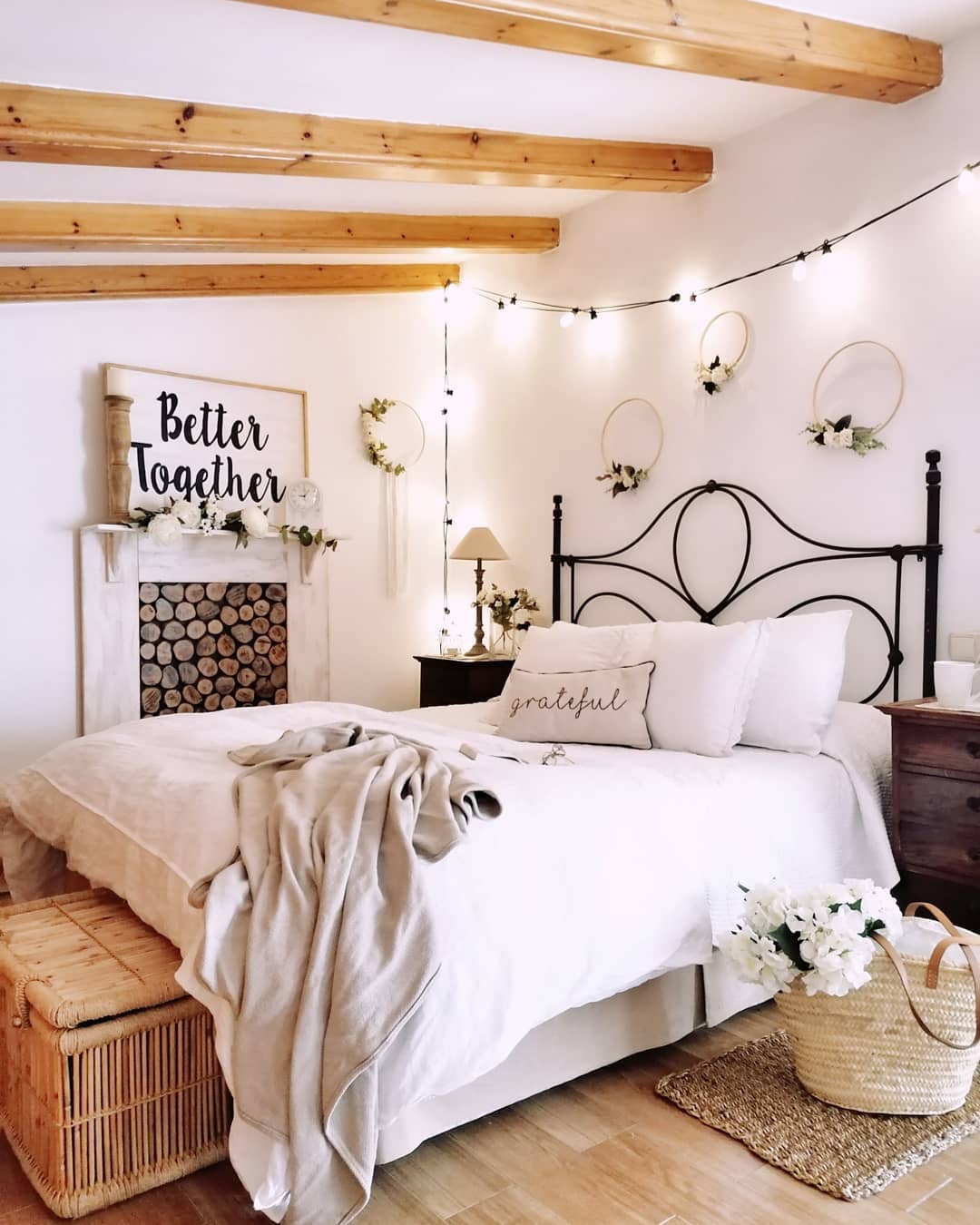 8 Cara Jitu Renovasi Rumah dengan Cat Putih. Berhasil!