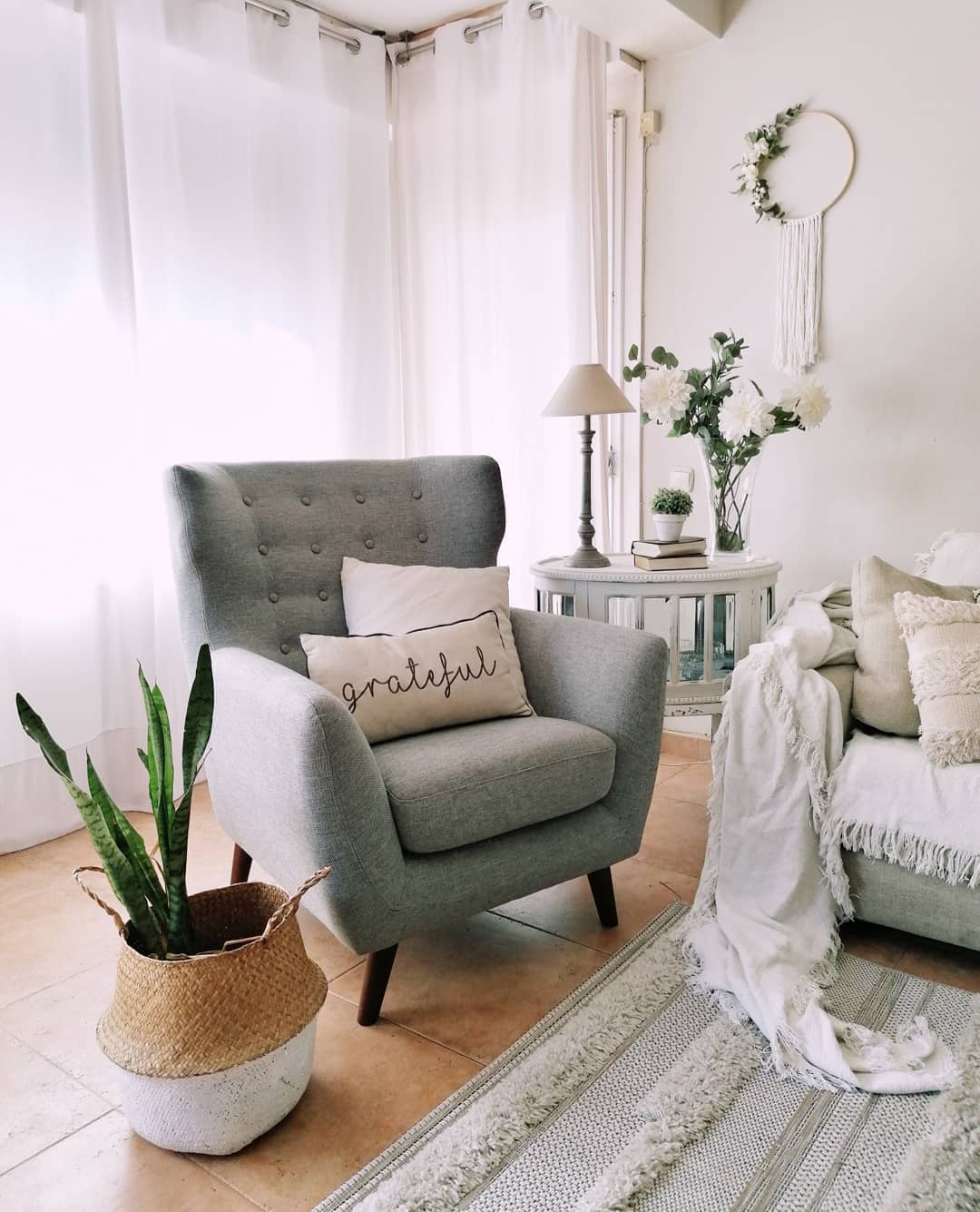 inspirasi renovasi dekorasi minimalis putih casa indonesia 30