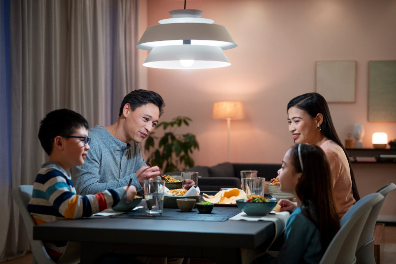 Atur Lampu Melalui Suara & HP: Signify Smart Wi-Fi LED