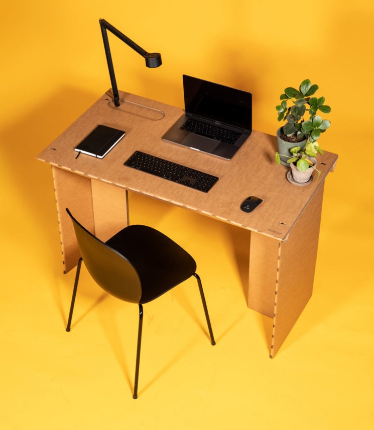 Ini Solusinya bagi yang Tidak Punya Meja Kerja di Rumah Saat WFH casa indonesia