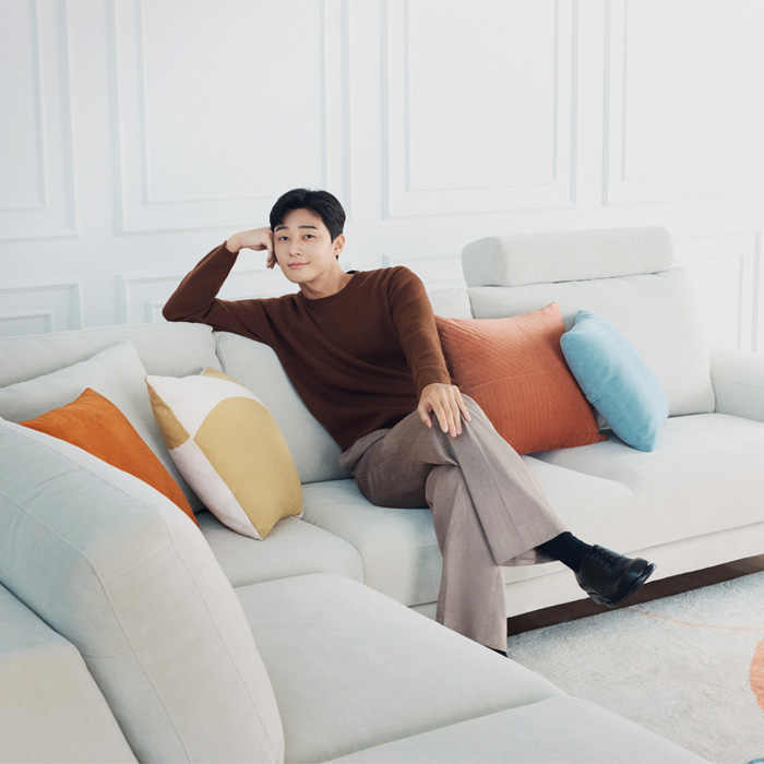 Yuk Dekor Rumah dengan Produk 5 Aktor Korea Ini!